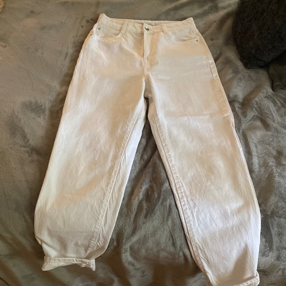 Zara White mom jeans